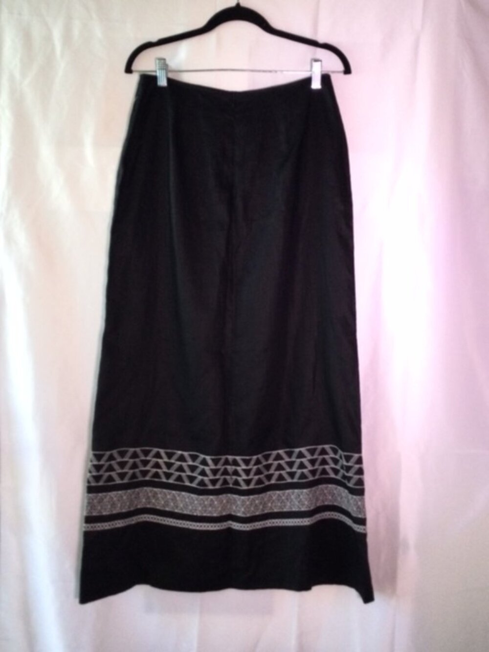 Gérard Darel 100% Linen Black Embroidered Midi Skirt FR 40 US 8